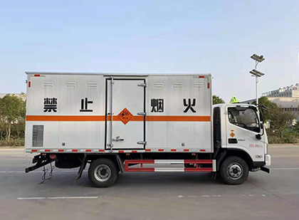 衡南爆破器材运输车