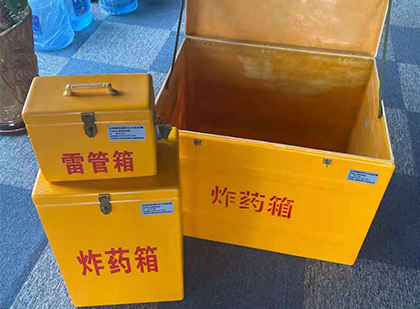 衡南玻璃雷管箱生产标准全解析：安全、性能与合规的基石